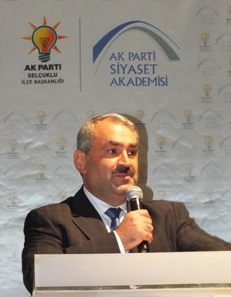 Siyaset Akademisi için ilk ders zili çaldı