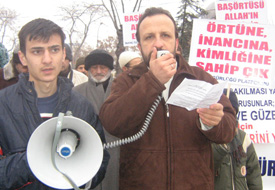 'Başörtüsü Allah'a yaklaştırır'