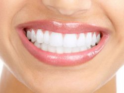 Dişlerinizi beyazlatmak isterken sarartmayın