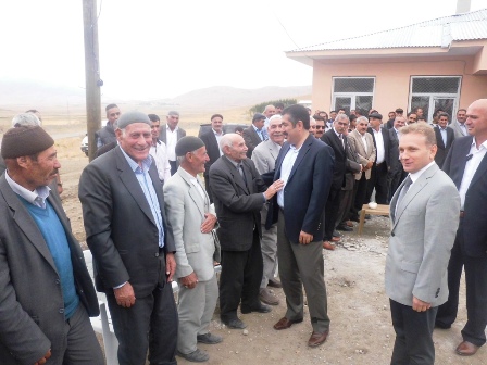 Vali Doğan barıştırdı