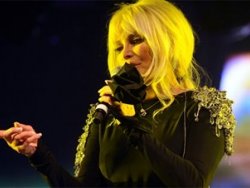 Ajda Pekkan: Beyonce'de playback yapıyor