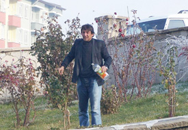 Dolandırıldığı için kendini yakacaktı