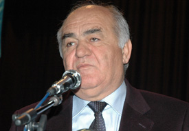 Parmaksız Paşa'dan konferans