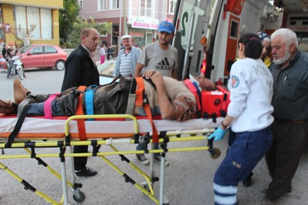 Beyşehir’de traktör devrildi: 1 yaralı