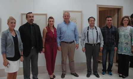 SÜ'de "Tasarlıyorum" adlı lif sergisi açıldı