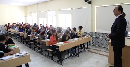 Başkan Altay, SÜ öğrencileriyle buluştu