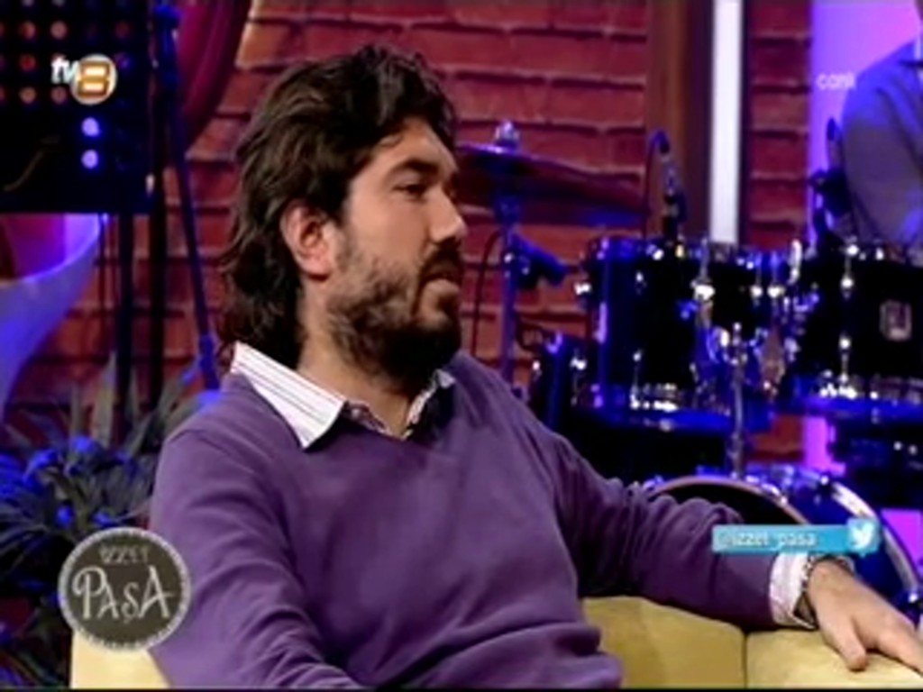 Rasim Ozan: Nagehan kültürlü de ben ayı mıyım?