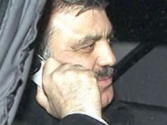 Gül'den tanıdıklara sürpriz telefon