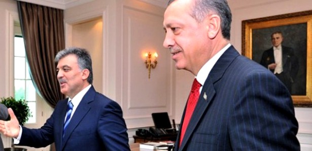 FT: Türkiye'nin geleceği iki kişiye bağlı