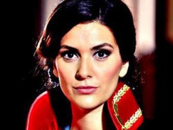 Karadayı'da mahkeme sahnesi TIKLA İZLE