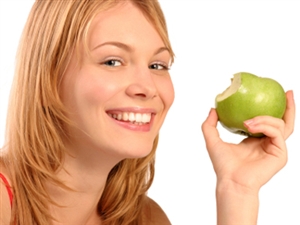 Doğal diş fırçası 'çam sakızı'