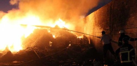 Karaman'da fabrika yangını