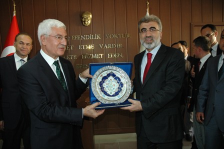 Bakan Yıldız Karaman’da incelemede bulundu