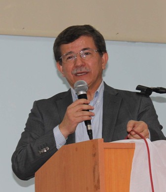 Dışişleri Bakanı Davutoğlu, Konya'da