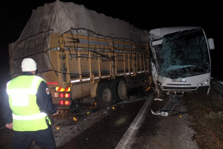 Konya'da trafik kazası: 2 yaralı