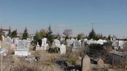 Kulu’da mezarlıklar temizlenecek