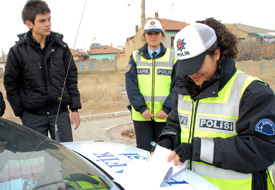 Karapınar polisi 52 kişiyle görevde