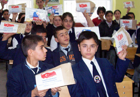 Öğrencilere temizlik seti