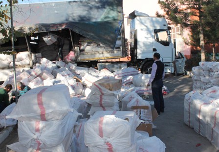 Tırda 1,5 milyon liralık kaçak sigara ele geçirildi