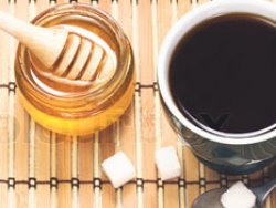 Öksürüğün ilacı ballı kahve