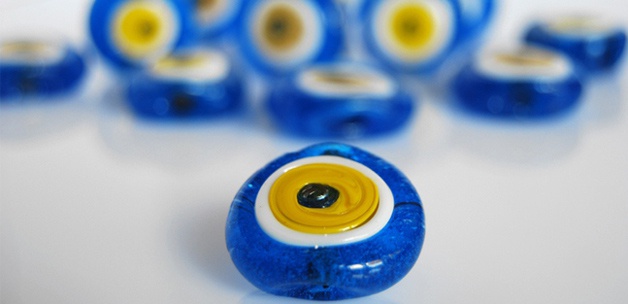 Diyanet: Nazar boncuğu takmak caiz değil