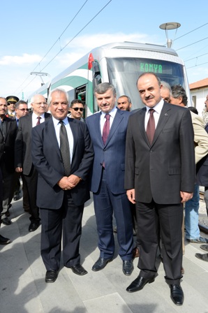 Yeni tramvay görücüye çıktı
