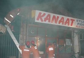 Çumra'da balkon yangını