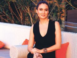 Ceyda Düvenci 5 beden nasıl inceldi