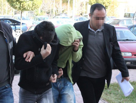 Milletvekili eşinin bürosunu çalışanı soymuş