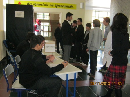 Özel Armağan Koleji’nde seçim heyecanı yaşandı