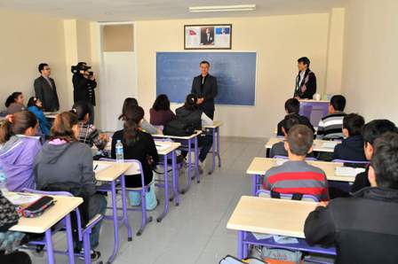 Başkan Oğul’dan ücretsiz kurslara ziyaret
