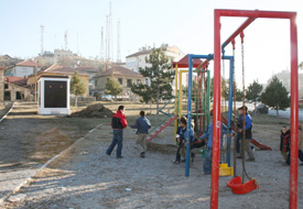 Yeşil alana kurulan trafoya tepki