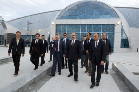 Vali Erol ve Başkan Akyürek, Bilim Merkezi'nde incelemelerde bulundu