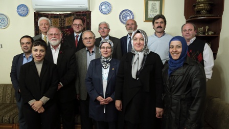 Dünyaca ünlü yazar Konya’ya hayran kaldı