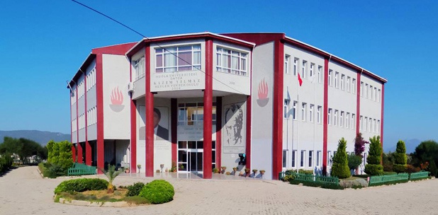 700 meslek yüksek okulu kapanıyor