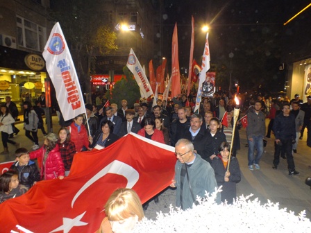 Ataya saygı yürüyüşü