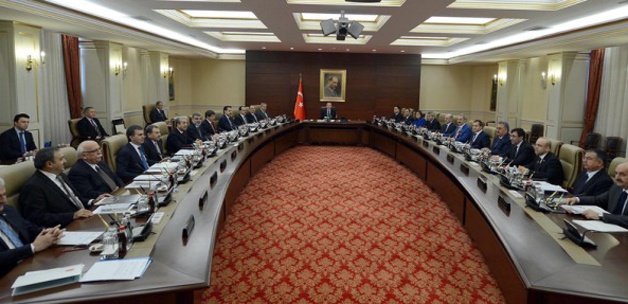 12 bakanlık sil baştan yenileniyor!