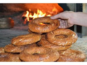 Susam Karaborsa Oldu Simide Zam Yolda