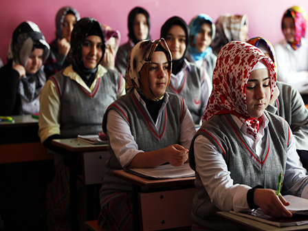 İmam Hatip okullarına büyük talep