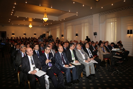 Şeker, Kazak öğrencileri davet etti
