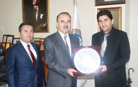 Vali Erol Derbent'te