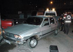 Otomobil hırsızlığı zanlıları tutuklandı