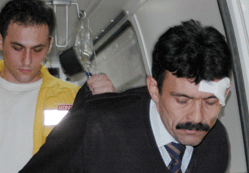 Otobüs şoförünü dövdüler