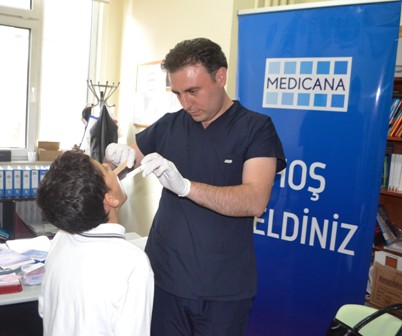 Medicana’dan diş taraması