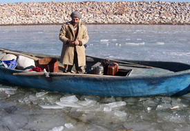 Suğla Gölü buz tuttu
