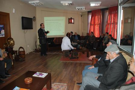 Karatay Belediyesi emeklilere sağlık semineri düzenledi