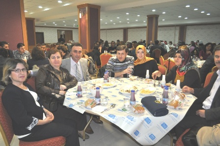 Türk Eğitim-Sen’li öğretmenler 24 Kasım Öğretmenler gününü coşkuyla kutladı