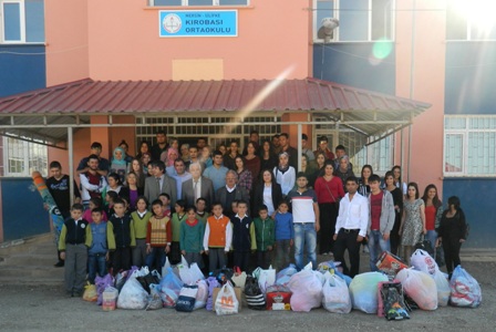 Meslek Yüksekokulu’ndan İlkokula Sevgi Köprüsü