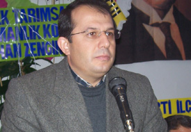 Taşyapan, makamına oturacak