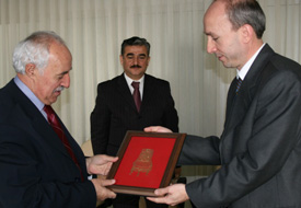 Tasavvuf M. Topluluğu'na takdirname